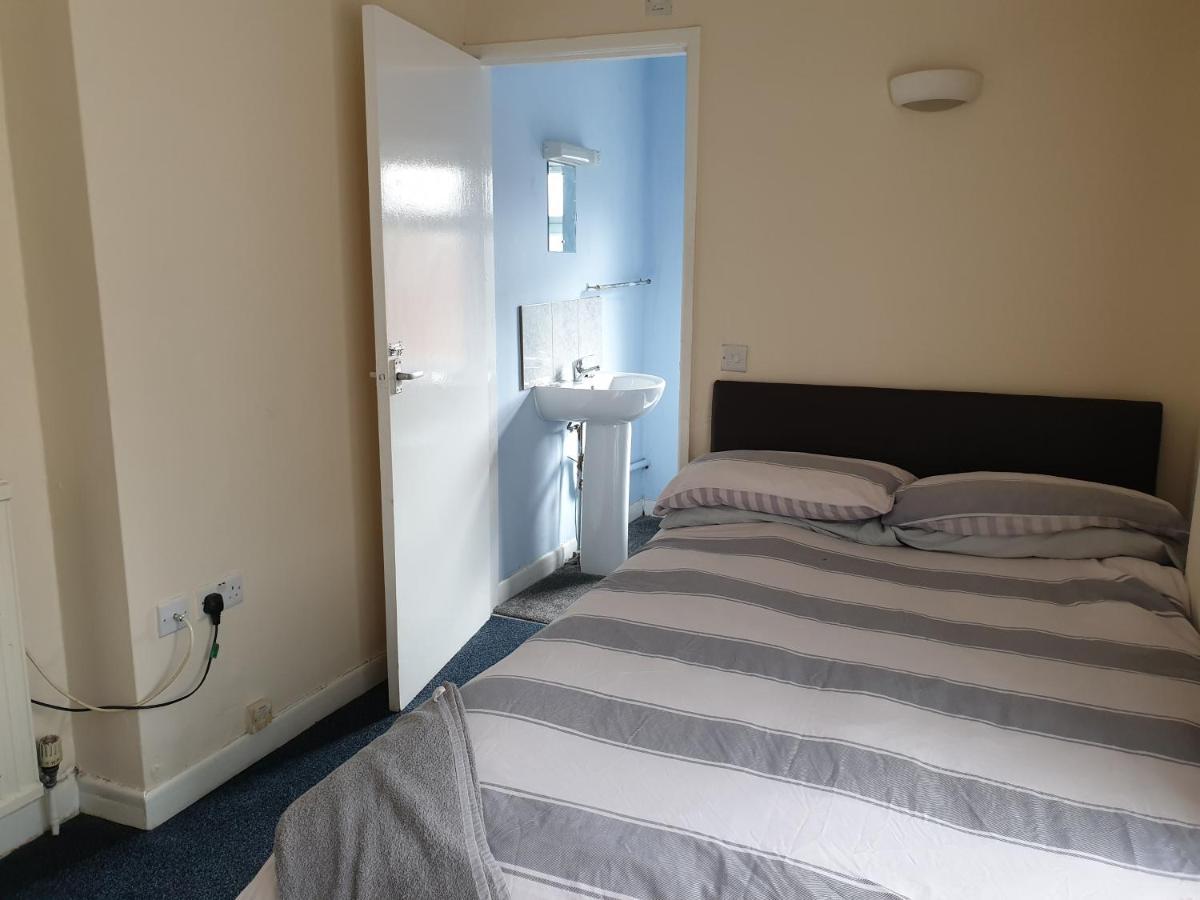 Tower House Hotel 독서 외부 사진